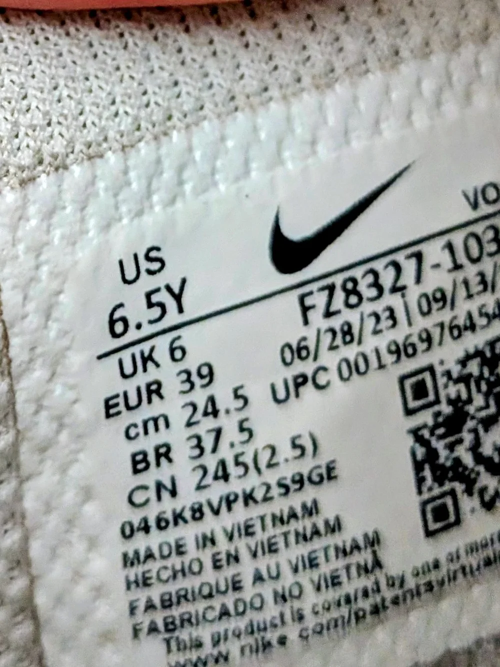 Nike Ja 1 Lunar New Year of The Dragon (Y6.5/Women's 8) - Picture 7 of 7